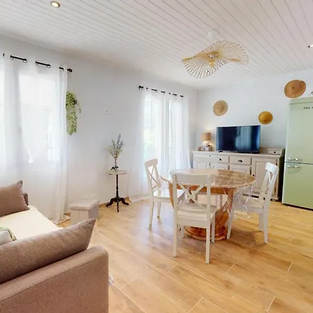 Le Du Safran * Бретиньоль-сюр-Мер